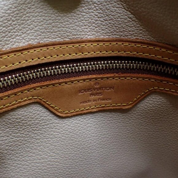 Louis Vuitton Bucket PM Monogram with COA - Picture 13 of 15